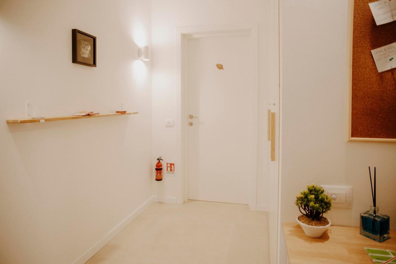Petrarca17 Guest House A Due Passi Dal Mare Terracine Extérieur photo